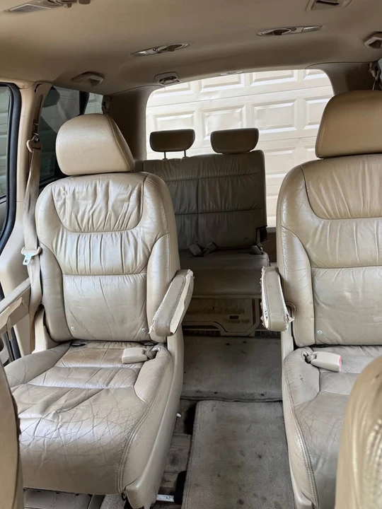 2007 Honda Odyssey - Image 14 of 16