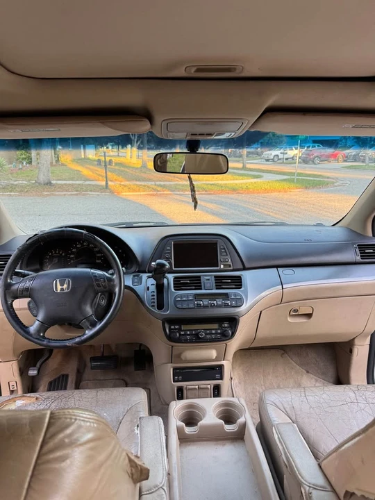 2007 Honda Odyssey - Image 13 of 16