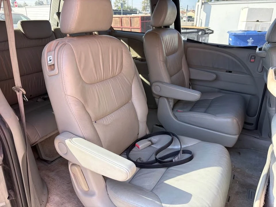 2007 Honda Odyssey - Image 2 of 6