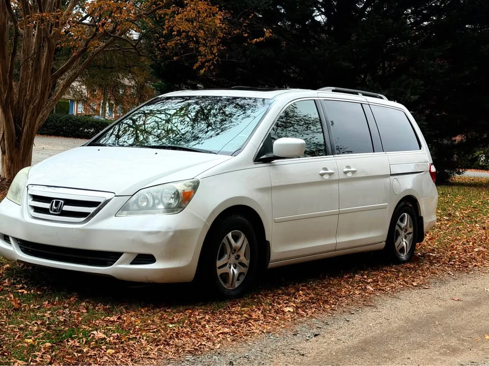 2007 Honda Odyssey - Image 3 of 11