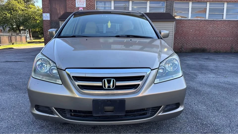 2007 Honda Odyssey - Image 2 of 20