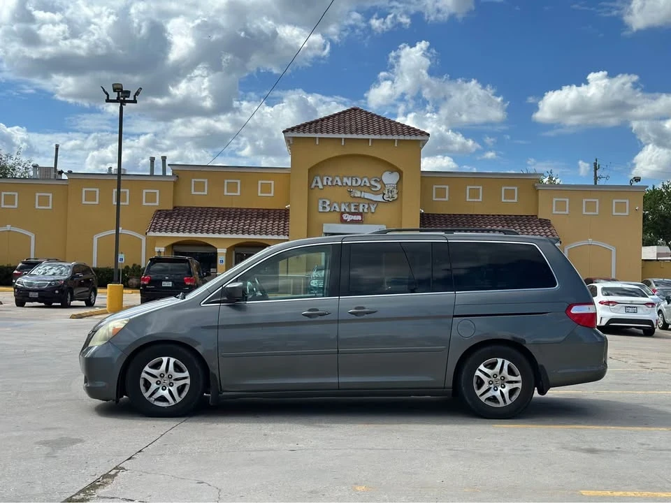 2007 Honda Odyssey - Image 4 of 17