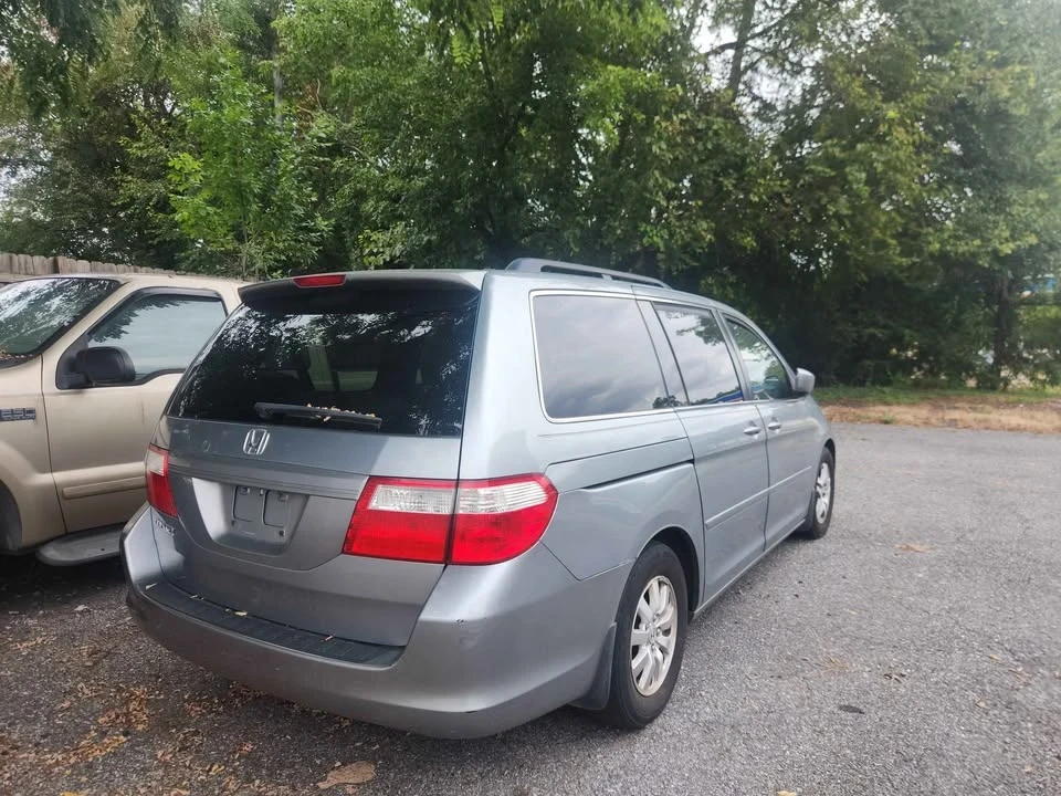 2007 Honda Odyssey - Image 7 of 11