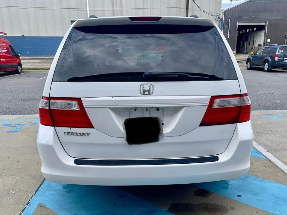 2007 Honda Odyssey - Image 7 of 13