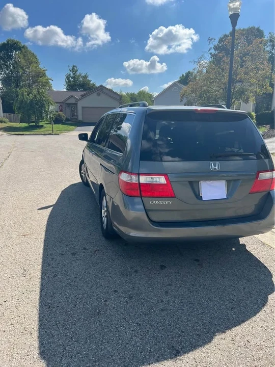2007 Honda Odyssey - Image 2 of 7