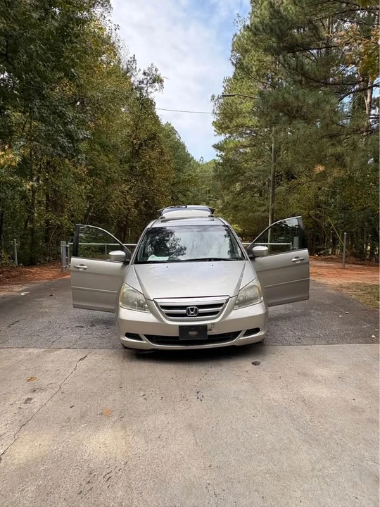 2007 Honda Odyssey - Image 10 of 15