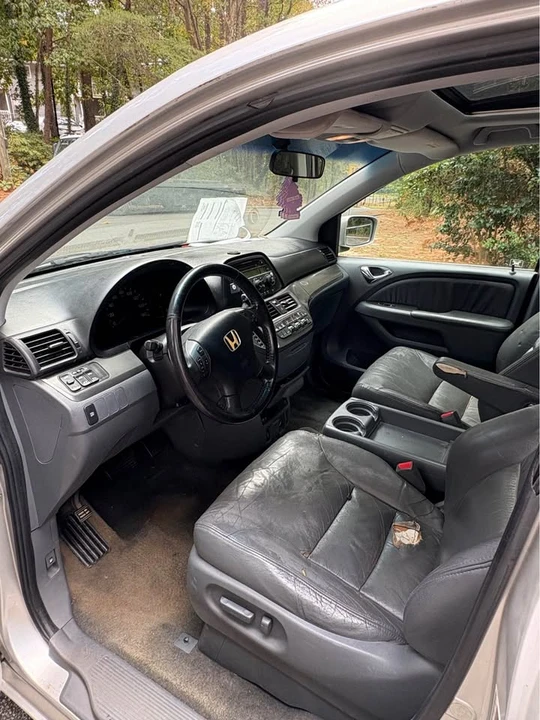 2007 Honda Odyssey - Image 14 of 16