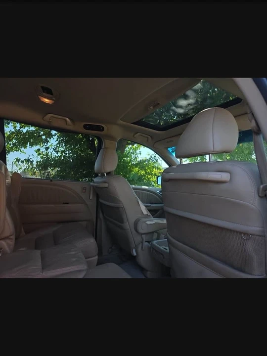 2007 Honda Odyssey - Image 10 of 15