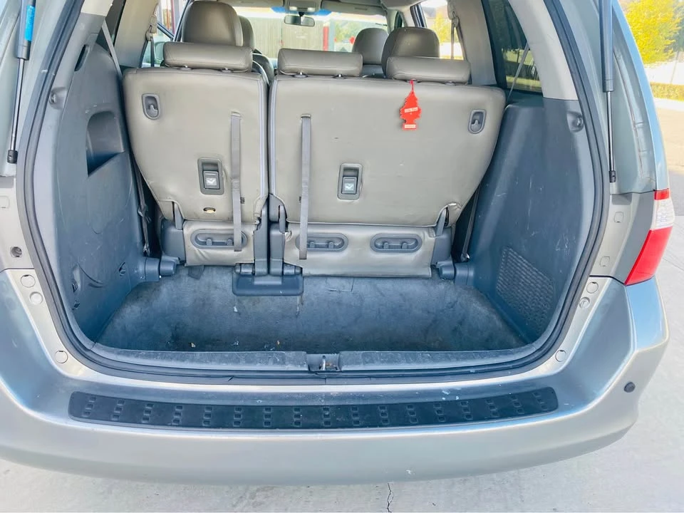 2007 Honda Odyssey - Image 11 of 13