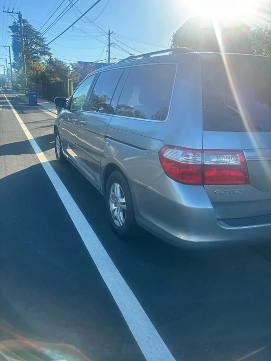 2007 Honda Odyssey - Image 3 of 7