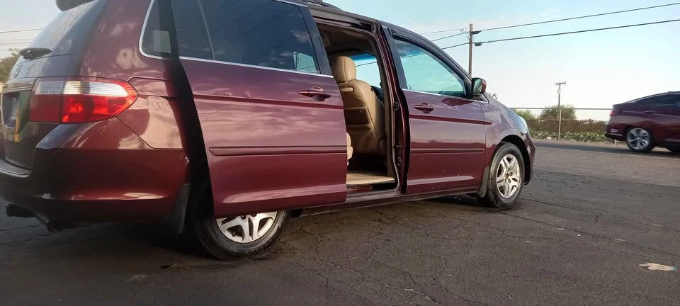 2007 Honda Odyssey - Image 4 of 18