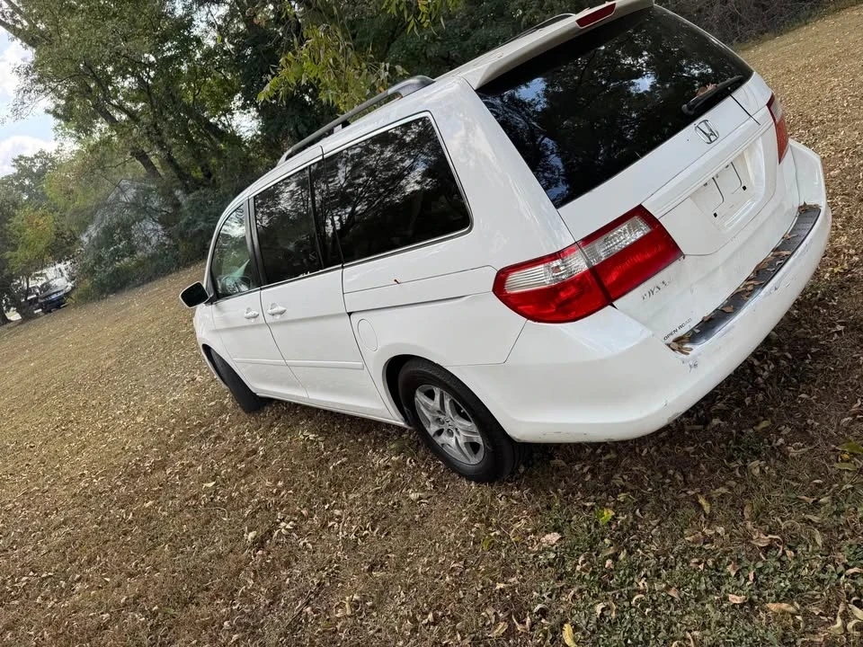 2007 Honda Odyssey - Image 3 of 11