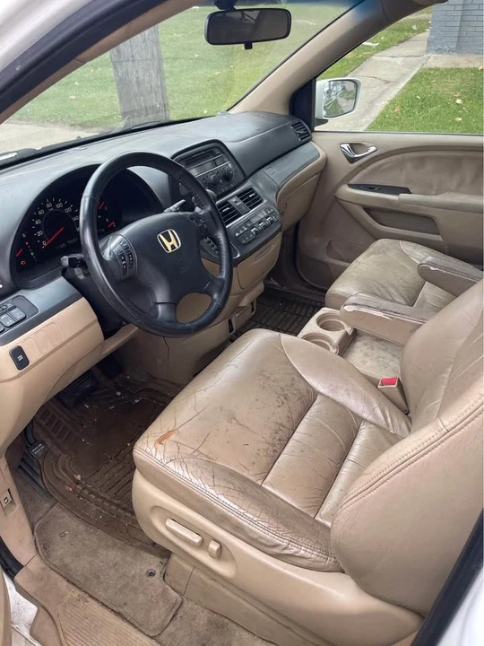 2007 Honda Odyssey - Image 6 of 10
