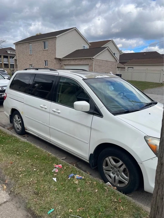 2007 Honda Odyssey - Image 2 of 10