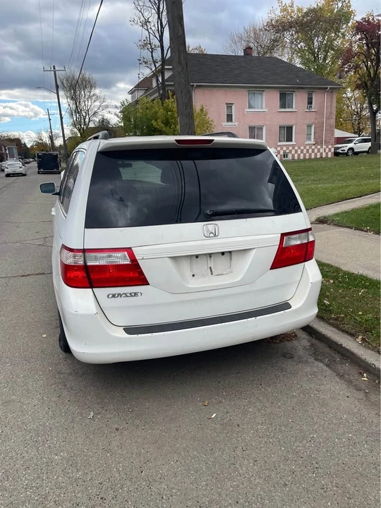 2007 Honda Odyssey - Image 4 of 10