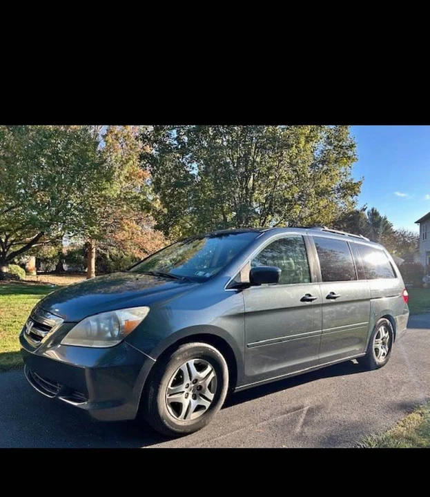 2007 Honda Odyssey - Image 2 of 13