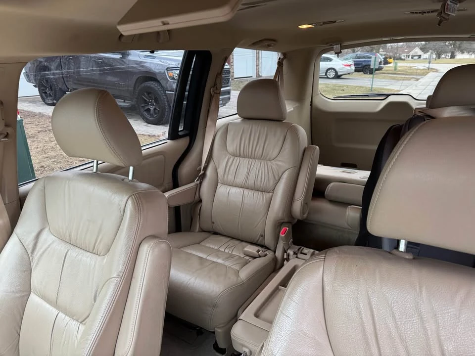 2007 Honda Odyssey - Image 6 of 6