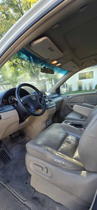 2007 Honda Odyssey - Image 3 of 7