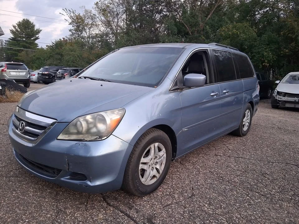 2007 Honda Odyssey - Image 2 of 7