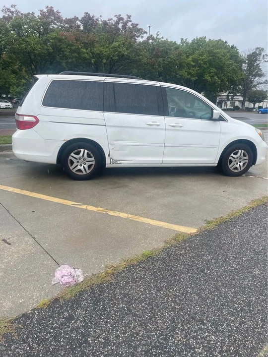 2007 Honda Odyssey - Image 6 of 10