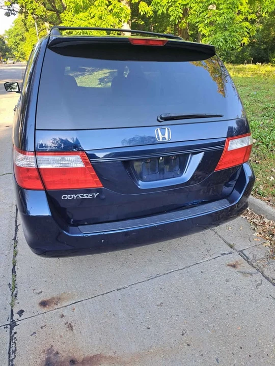 2007 Honda Odyssey - Image 3 of 7