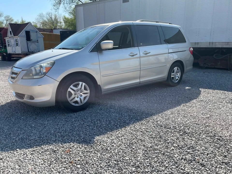 2007 Honda Odyssey - Image 6 of 9