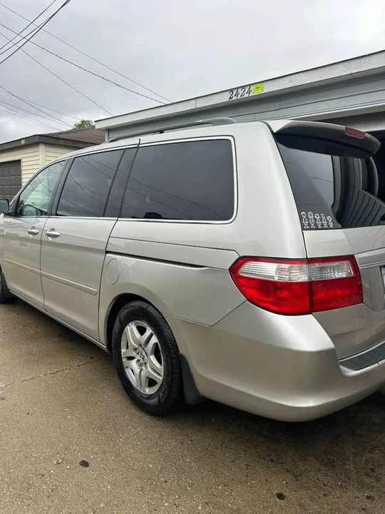 2007 Honda Odyssey - Image 3 of 15