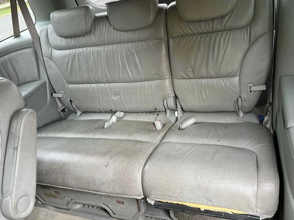 2007 Honda Odyssey - Image 12 of 14
