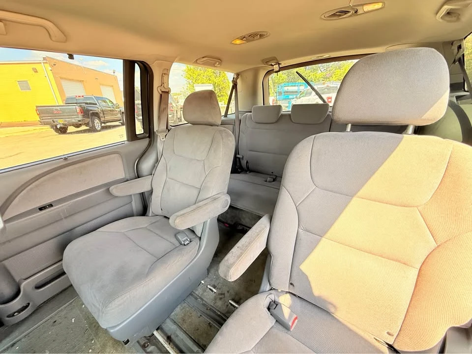 2007 Honda Odyssey - Image 9 of 9