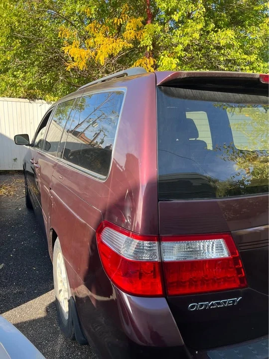 2007 Honda Odyssey - Image 6 of 8