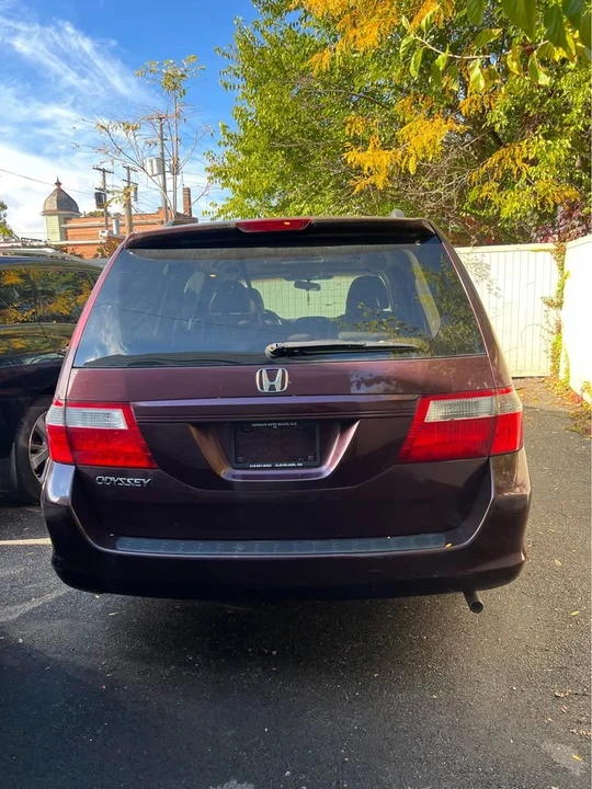 2007 Honda Odyssey - Image 3 of 8