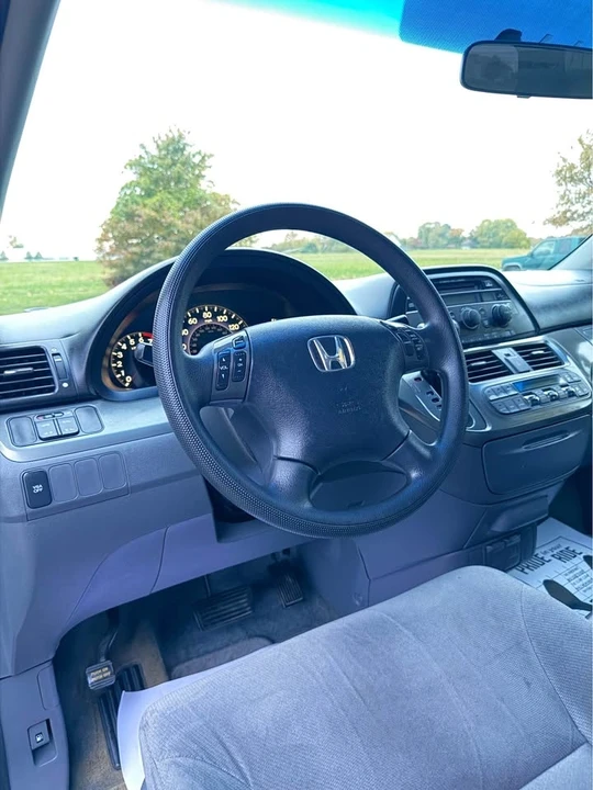 2007 Honda Odyssey - Image 11 of 19