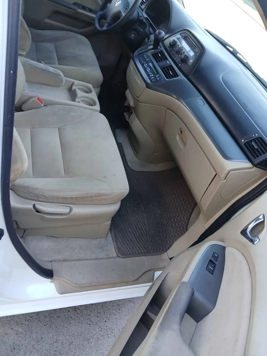 2007 Honda Odyssey - Image 7 of 8