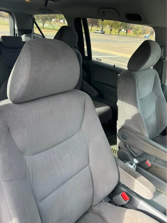 2007 Honda Odyssey - Image 16 of 20
