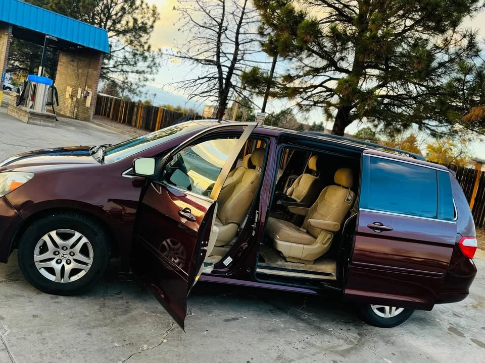 2007 Honda Odyssey - Image 7 of 11