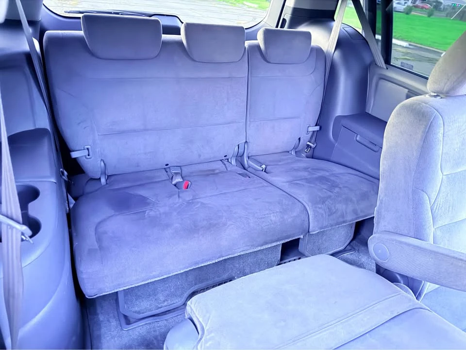 2007 Honda Odyssey - Image 10 of 17