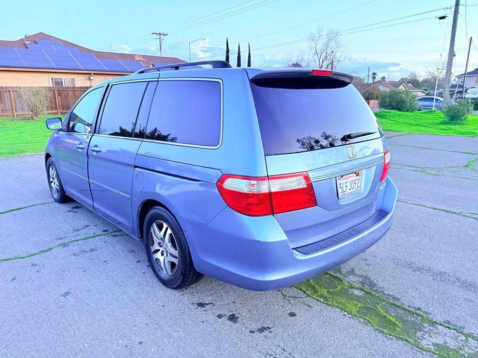2007 Honda Odyssey - Image 4 of 17