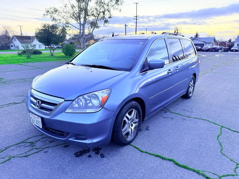 2007 Honda Odyssey - Image 3 of 17
