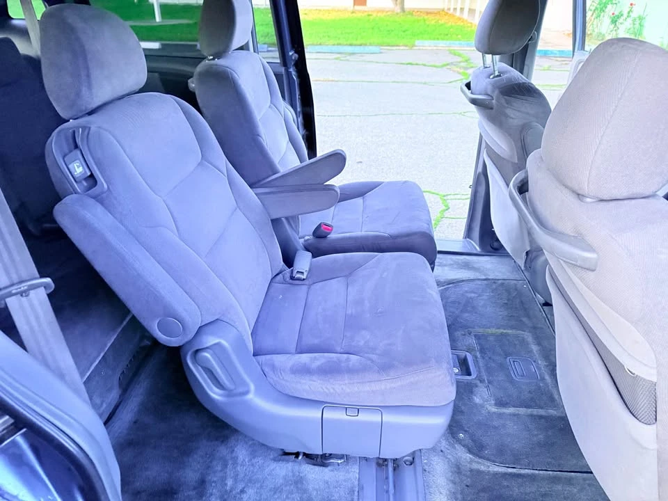 2007 Honda Odyssey - Image 9 of 17