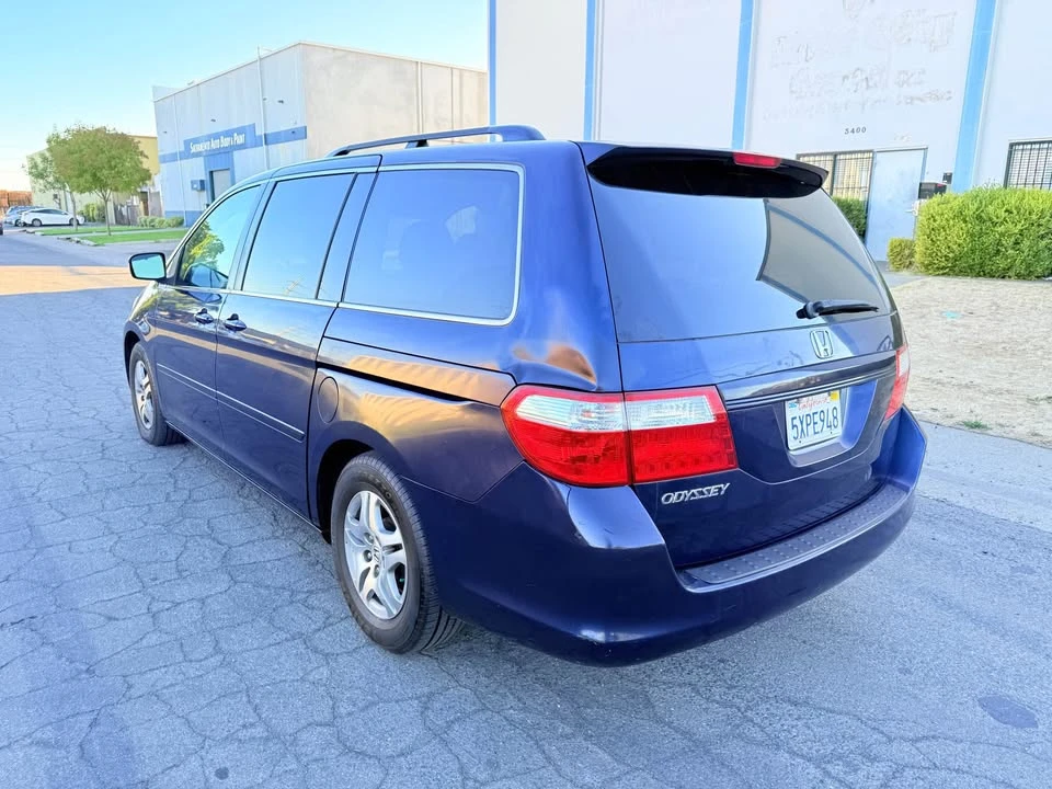 2007 Honda Odyssey - Image 5 of 17