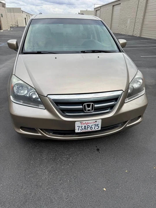 2007 Honda Odyssey - Image 2 of 17
