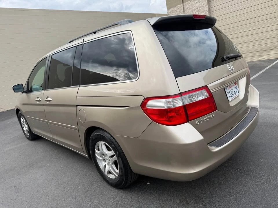 2007 Honda Odyssey - Image 5 of 17