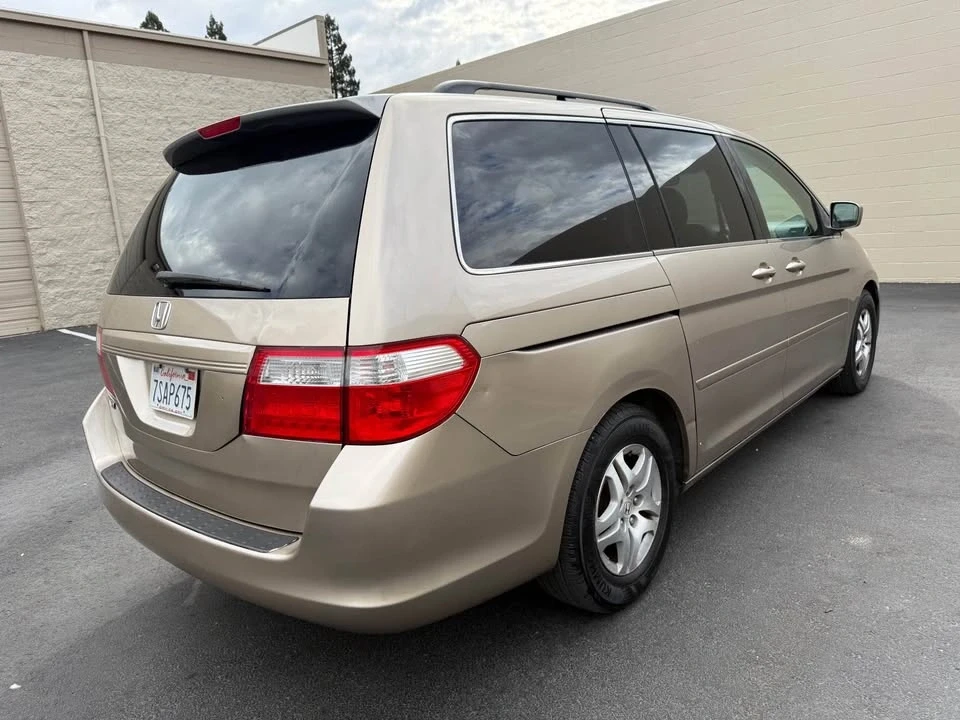 2007 Honda Odyssey - Image 4 of 17