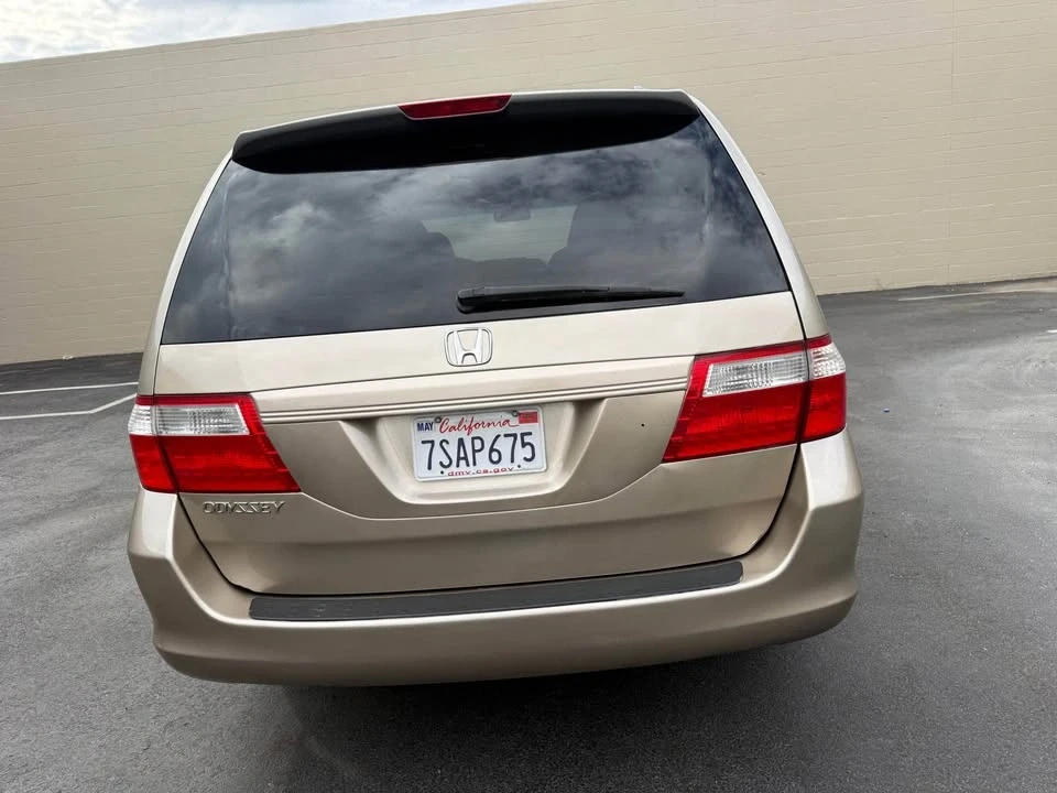 2007 Honda Odyssey - Image 6 of 17