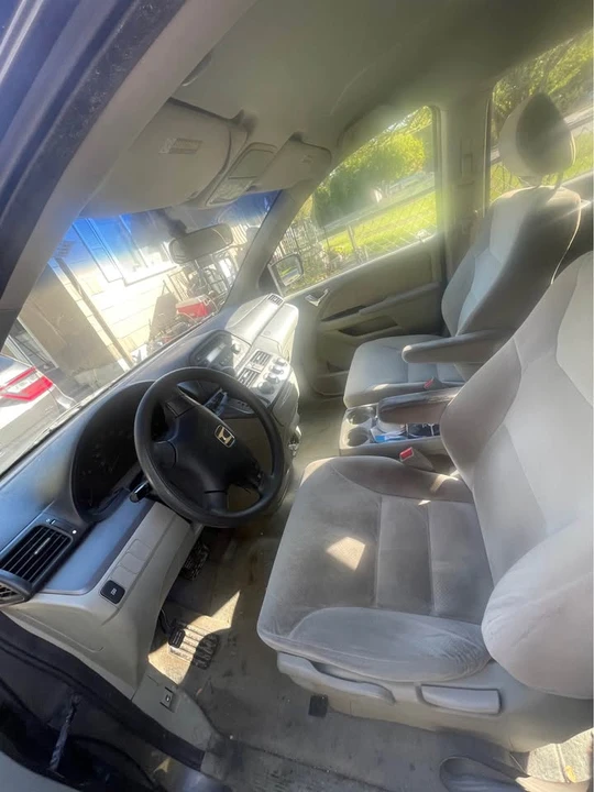 2007 Honda Odyssey - Image 3 of 8