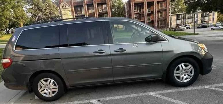 2007 Honda Odyssey - Image 2 of 2