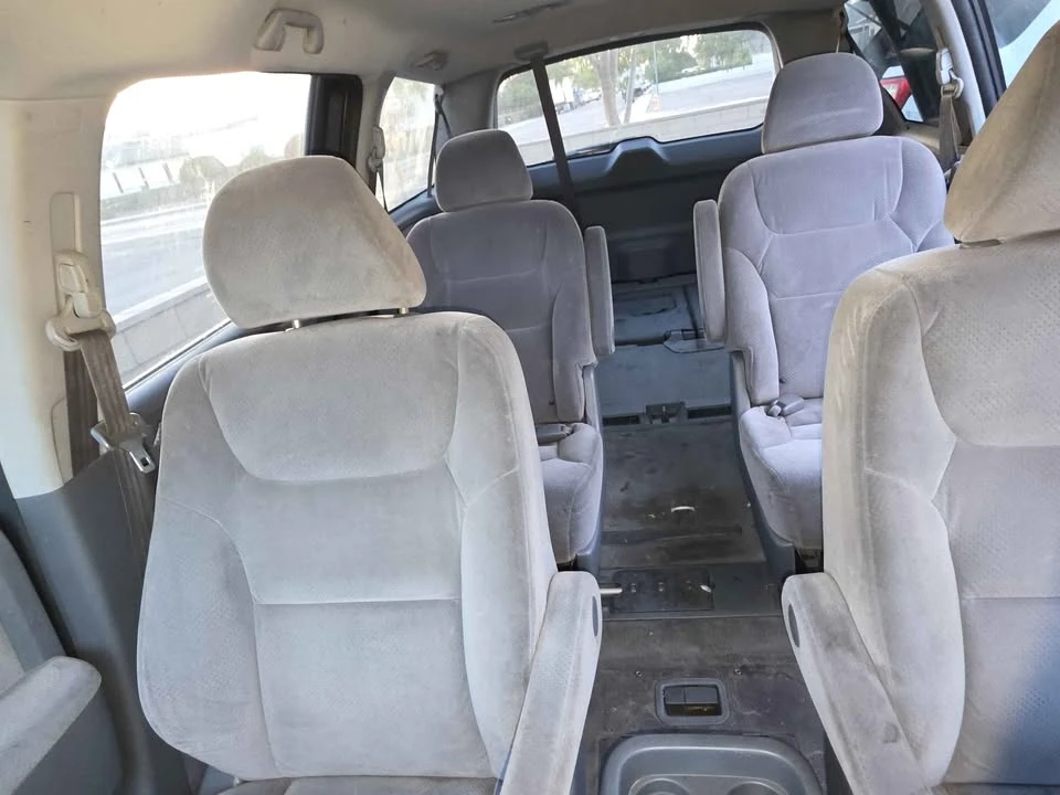 2007 Honda Odyssey - Image 12 of 14