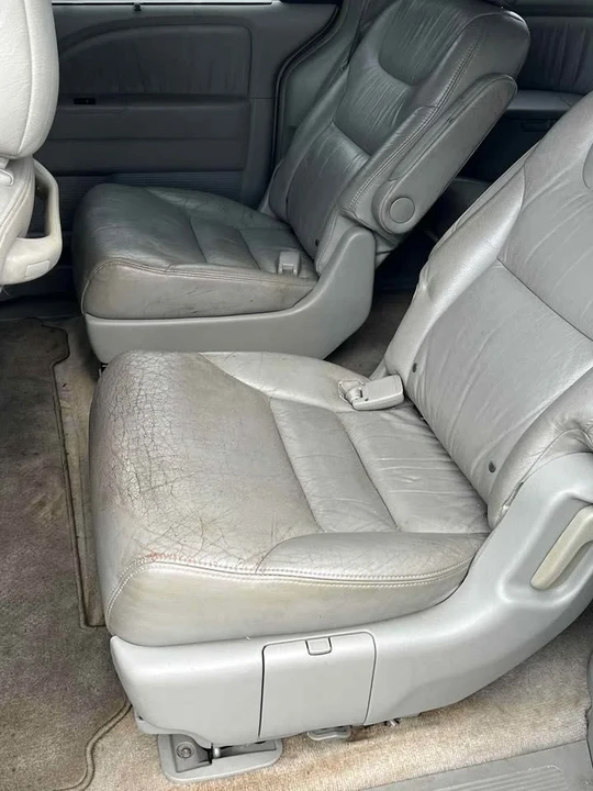 2007 Honda Odyssey - Image 12 of 14