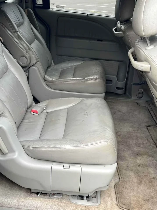 2007 Honda Odyssey - Image 10 of 14