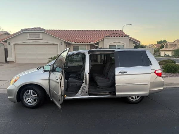 2007 Honda Odyssey - Image 4 of 10